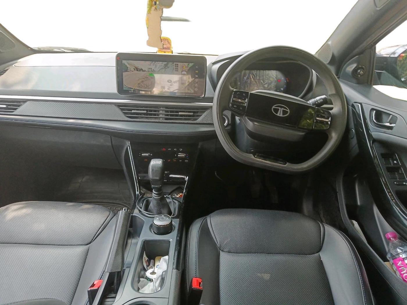 2024 Tata NEXON Creative Plus 1.2 Revotron 6MT Dark Edition, Petrol, Manual, 27,084 km, interior