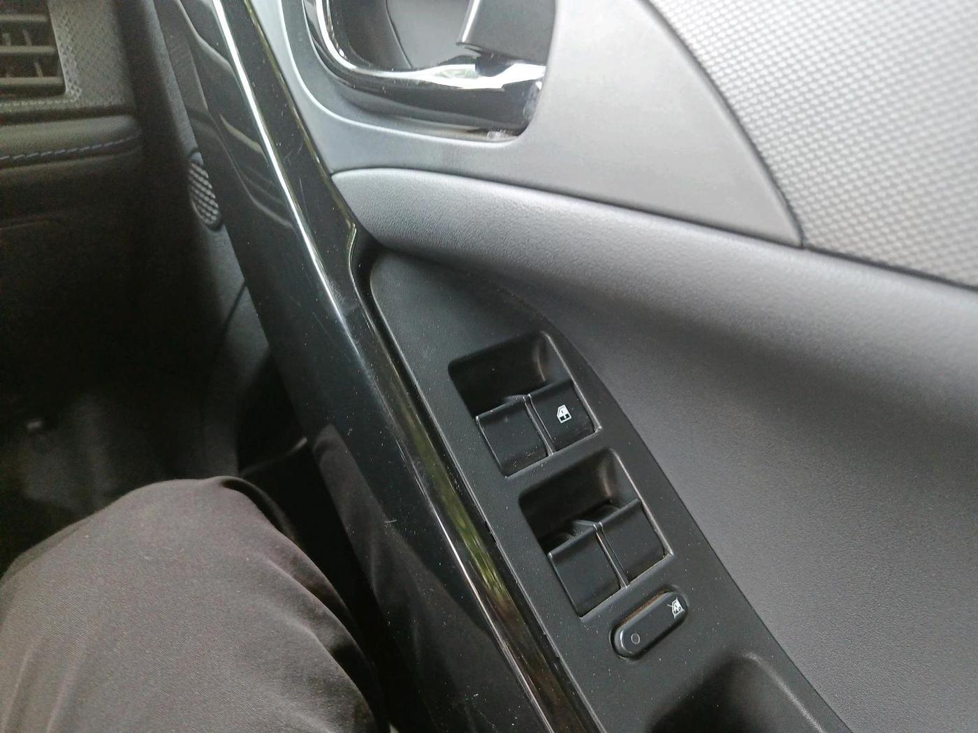 2024 Tata NEXON Creative Plus 1.2 Revotron 6MT Dark Edition, Petrol, Manual, 27,084 km, interior