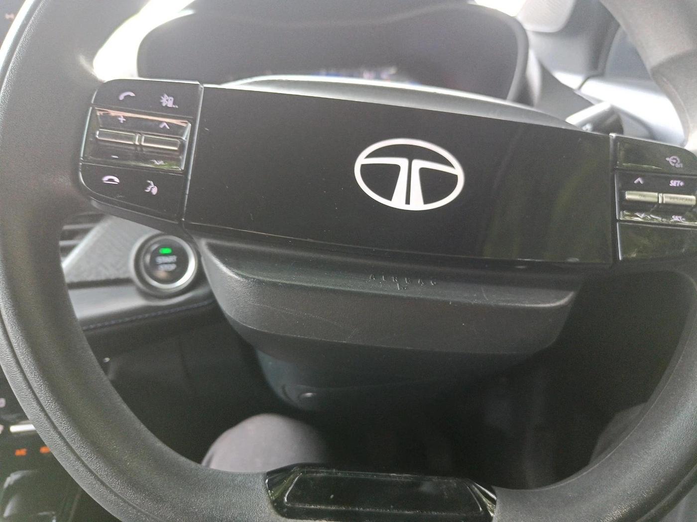 2024 Tata NEXON Creative Plus 1.2 Revotron 6MT Dark Edition, Petrol, Manual, 27,084 km, interior