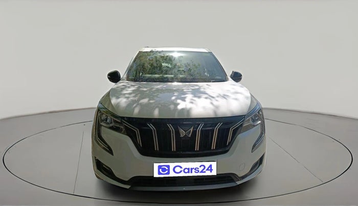 2023 Mahindra XUV700 AX 5 P AT 5 STR, Petrol, Automatic, 25,446 km, exterior