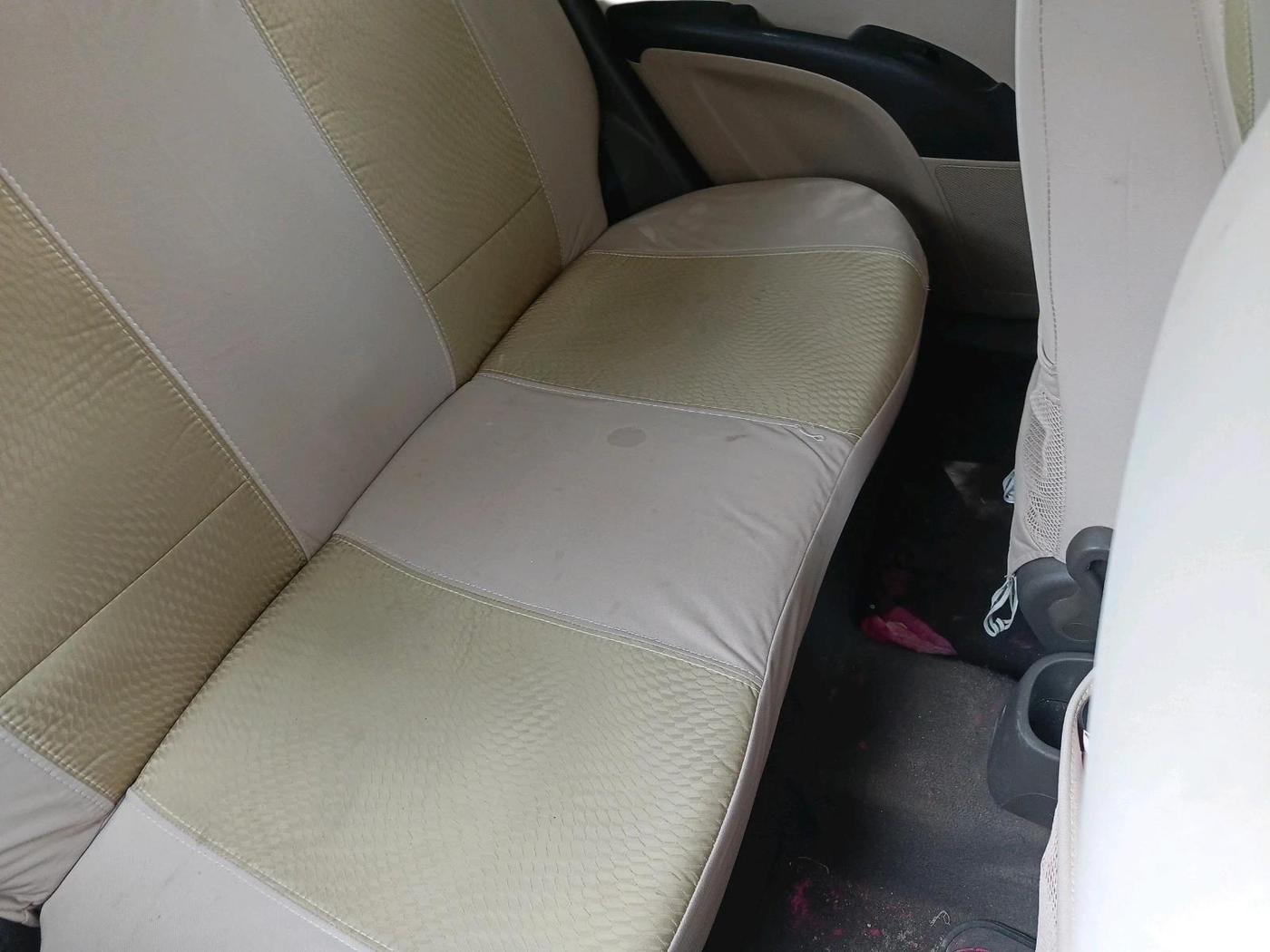 2015 Hyundai i10 SPORTZ 1.1, Petrol, Manual, 77,568 km, interior