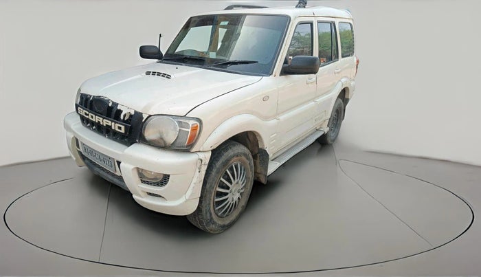 2011 Mahindra Scorpio SLE, Diesel, Manual, 86,508 km, exterior