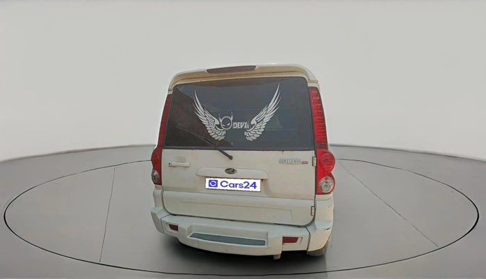 2011 Mahindra Scorpio SLE, Diesel, Manual, 86,508 km, exterior