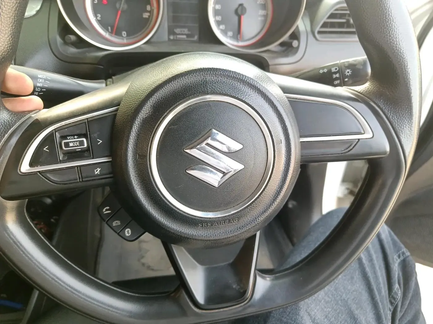2020 Maruti Swift VXI, Petrol, Manual, 48,006 km, interior