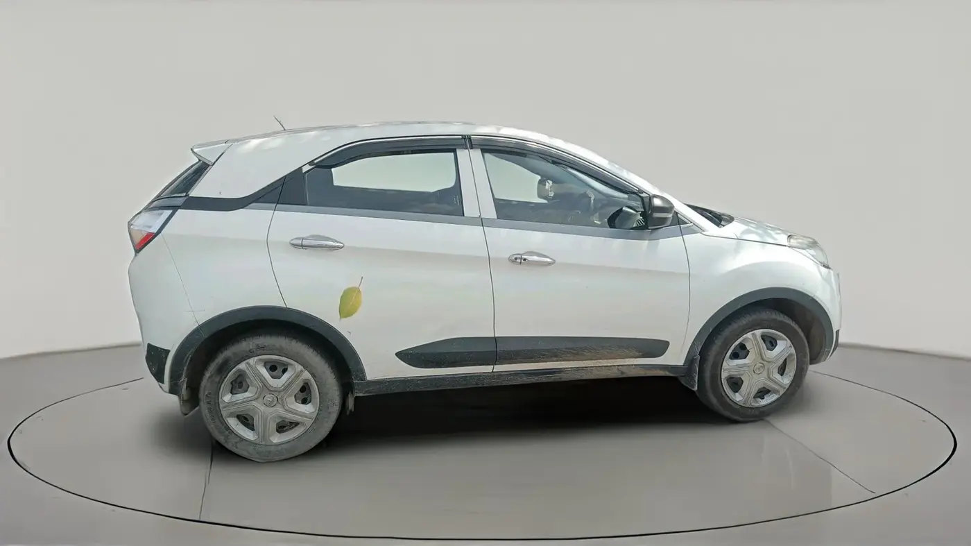 2019 Tata NEXON XM PETROL, Petrol, Manual, 1,08,491 km, exterior