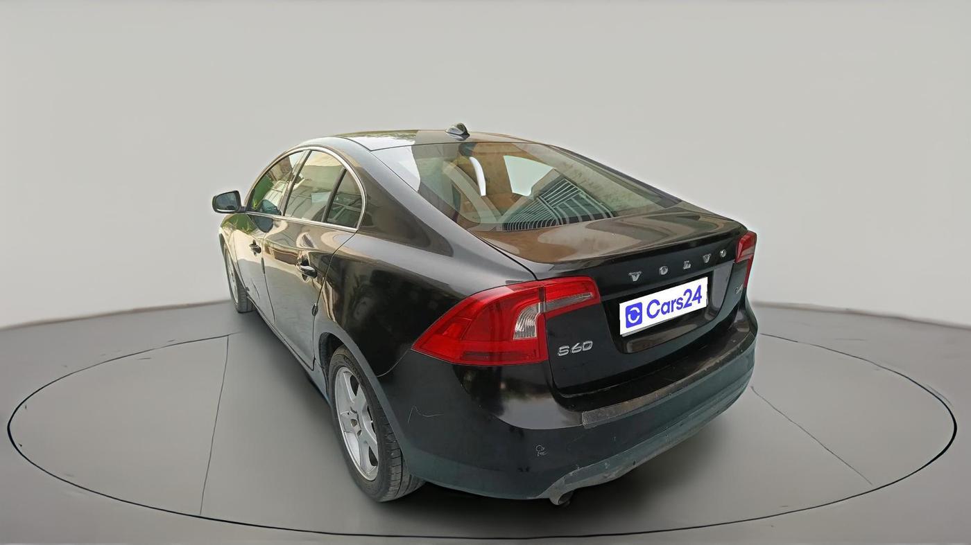 2013 Volvo S60 SUMMUM D4, Diesel, Automatic, 84,874 km, exterior