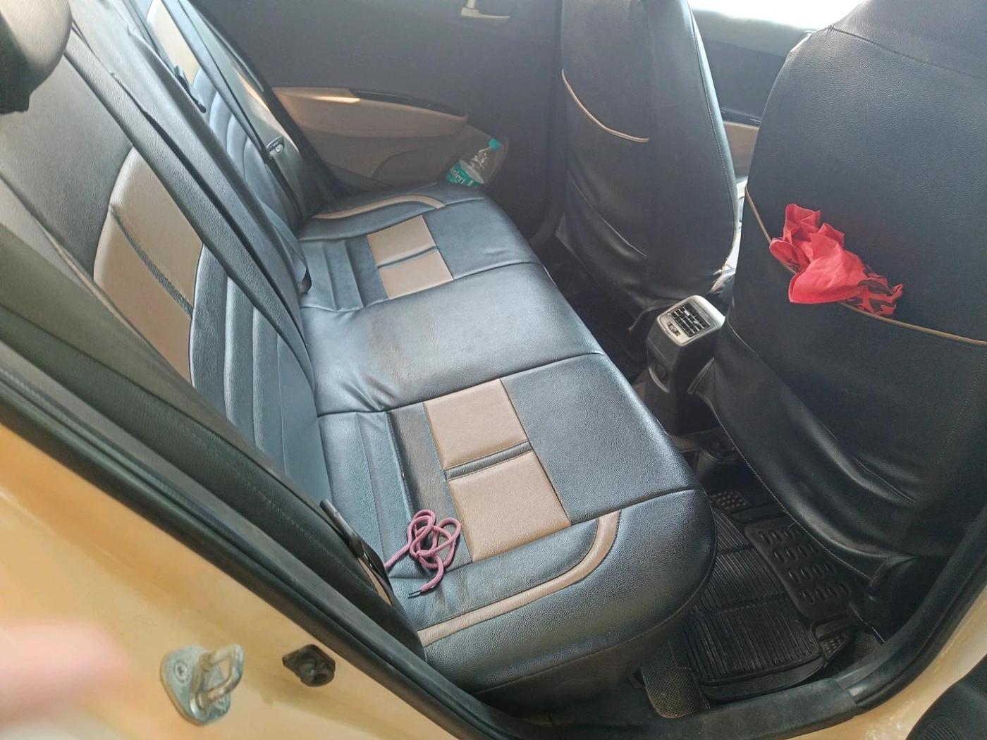 2015 Hyundai Xcent S 1.2, Petrol, Manual, 3,36,355 km, interior