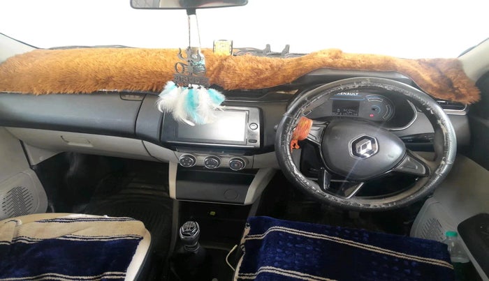 2019 Renault TRIBER RXT, Petrol, Manual, 1,52,104 km, interior