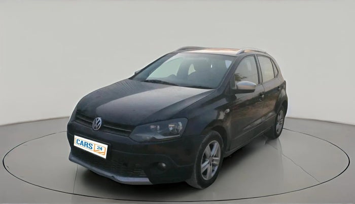 2015 Volkswagen Polo HIGHLINE1.5L, Diesel, Manual, 1,24,953 km, exterior