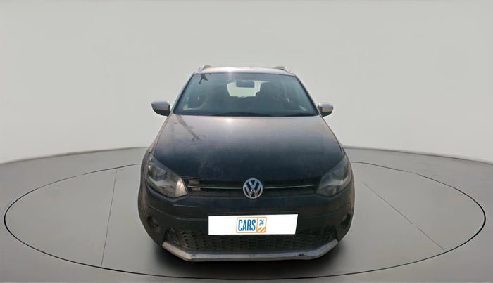 2015 Volkswagen Polo HIGHLINE1.5L, Diesel, Manual, 1,24,953 km, exterior