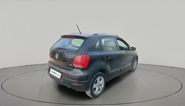 2015 Volkswagen Polo HIGHLINE1.5L, Diesel, Manual, 1,24,953 km, exterior