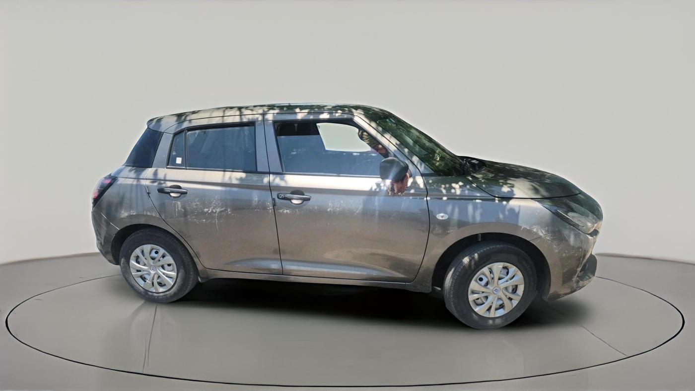 2024 Maruti Swift LXI, Petrol, Manual, 4,573 km, exterior