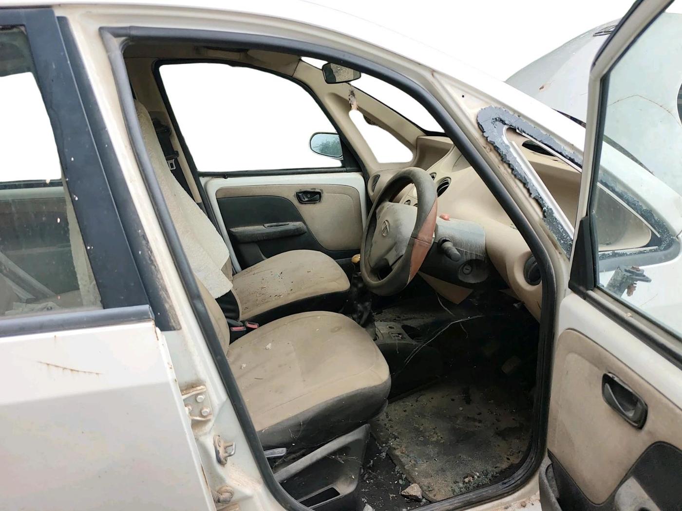 2012 Tata Nano LX, CNG, Manual, 1,00,000 km, interior