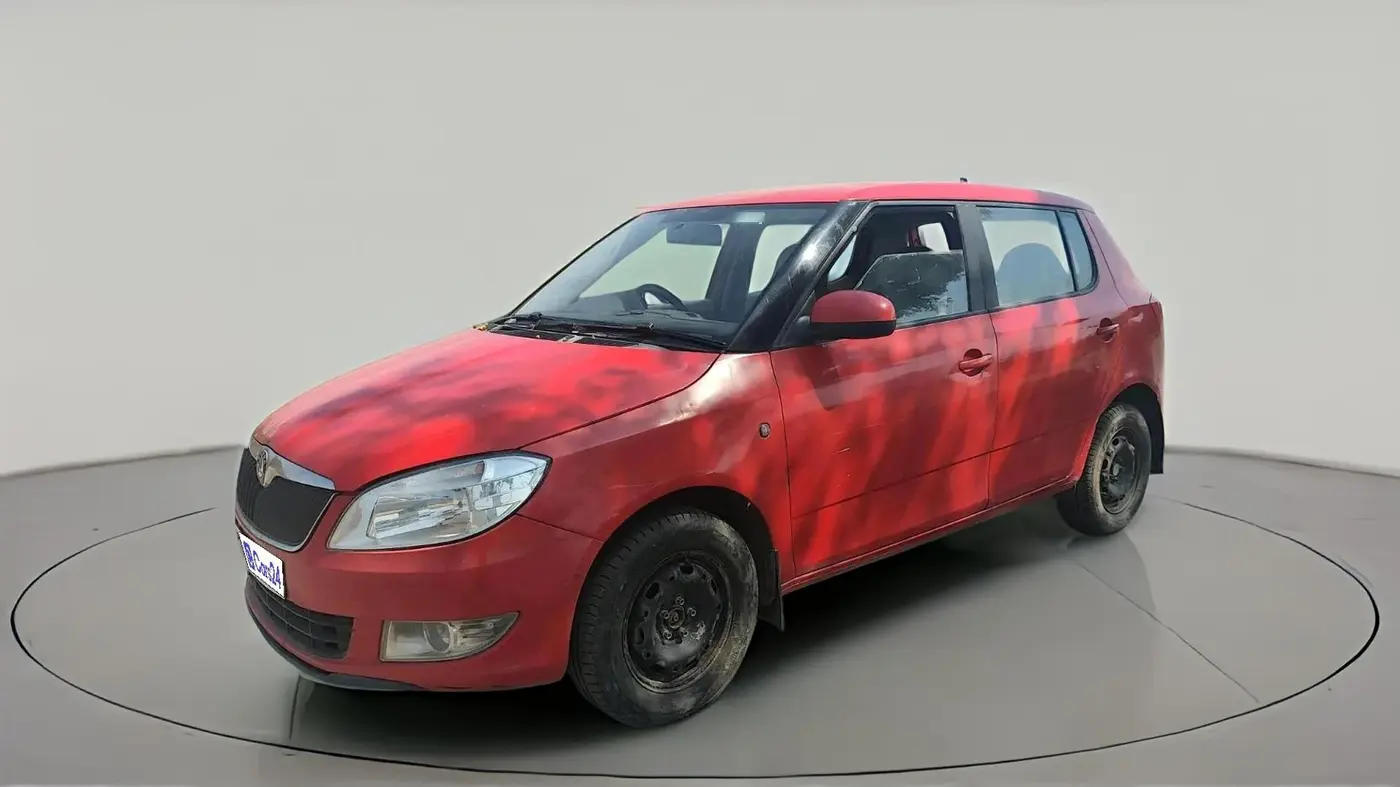 2011 Skoda Fabia AMBITION PLUS 1.2 TDI CR, Diesel, Manual, 1,57,001 km, exterior