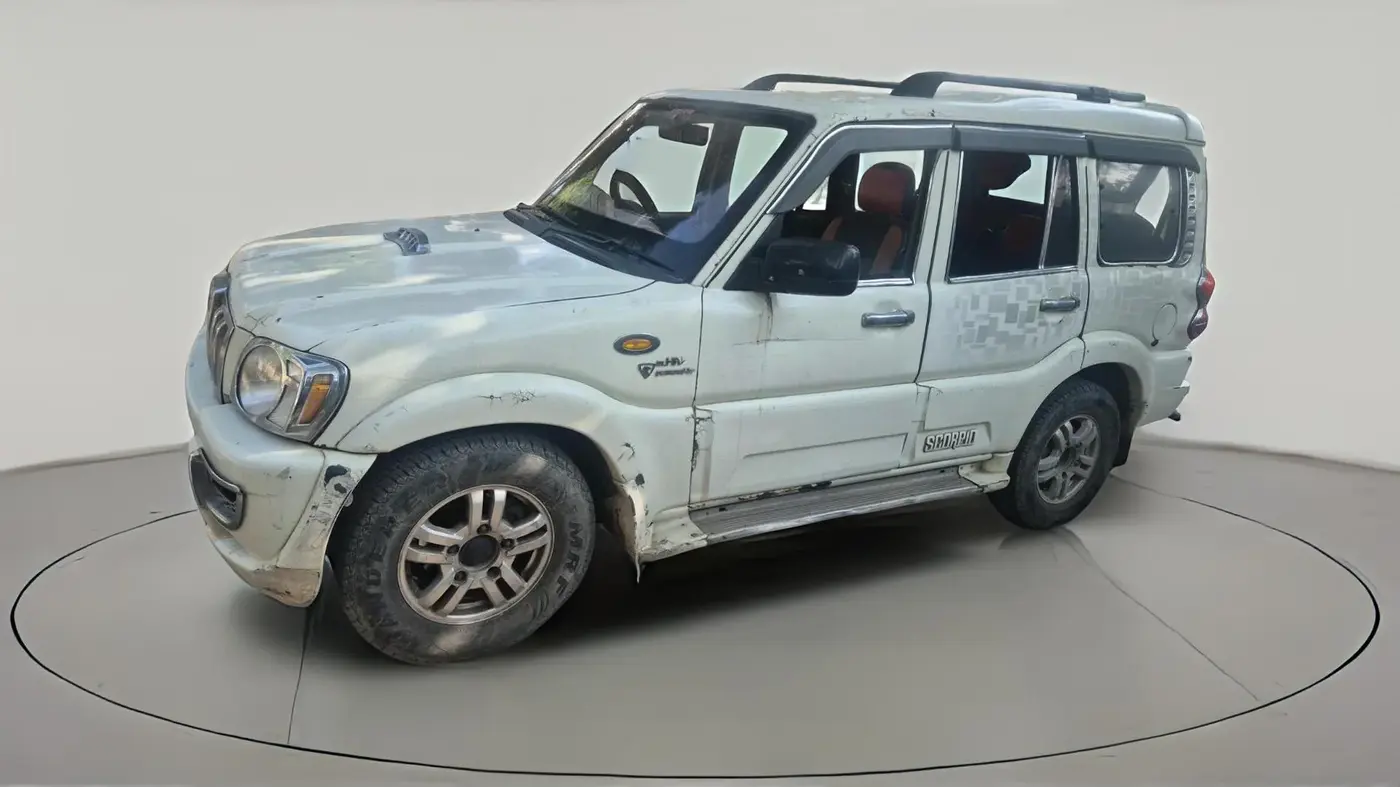 2011 Mahindra Scorpio VLX 2WD AIRBAG, Diesel, Manual, 1,21,651 km, exterior