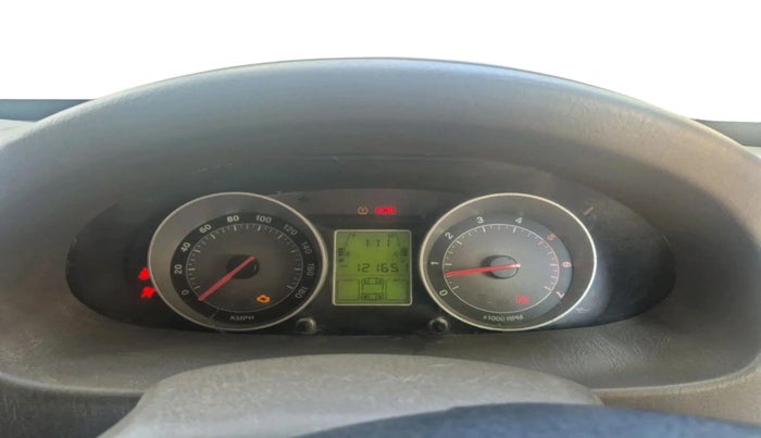 2011 Mahindra Scorpio VLX 2WD AIRBAG, Diesel, Manual, 1,21,651 km, interior