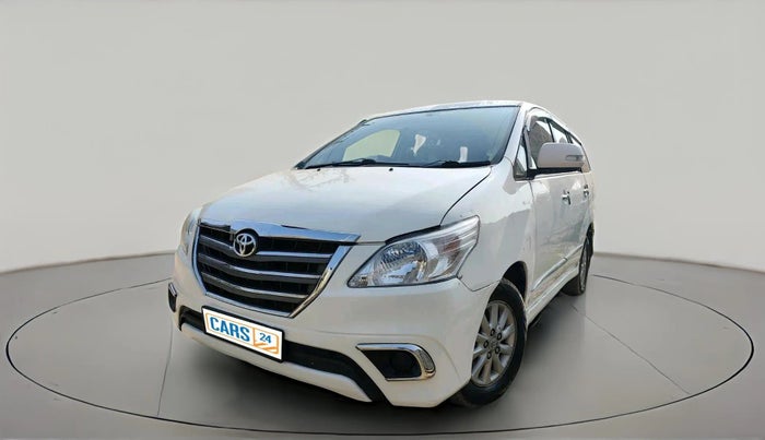 2014 Toyota Innova 2.5 VX 7 STR, Diesel, Manual, 4,26,788 km, exterior
