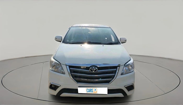 2014 Toyota Innova 2.5 VX 7 STR, Diesel, Manual, 4,26,788 km, exterior