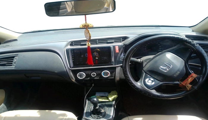 2014 Honda City 1.5L I-VTEC S MT, Petrol, Manual, 1,18,295 km, interior