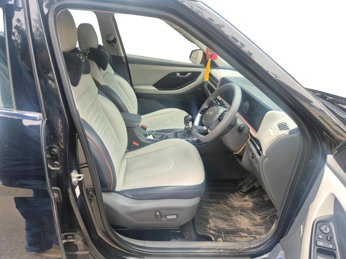 2024 Hyundai Creta SX (O) 1.5 PETROL, Petrol, Manual, 38,757 km, interior