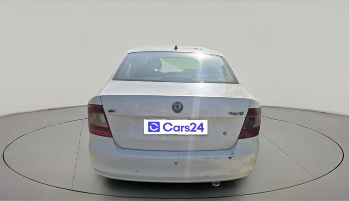 2013 Skoda Rapid AMBITION 1.6 MPI MT, Petrol, Manual, 95,763 km, exterior