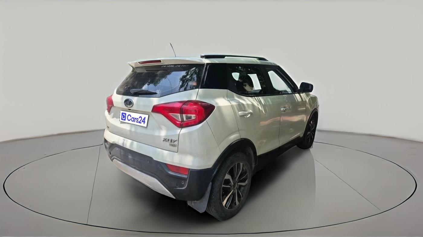 2019 Mahindra XUV300 W8 (O) 1.5 DIESEL, Diesel, Manual, 1,50,826 km, exterior