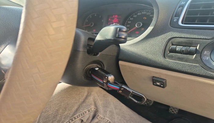 2014 Volkswagen Polo HIGHLINE1.2L, Petrol, Manual, 70,809 km, interior