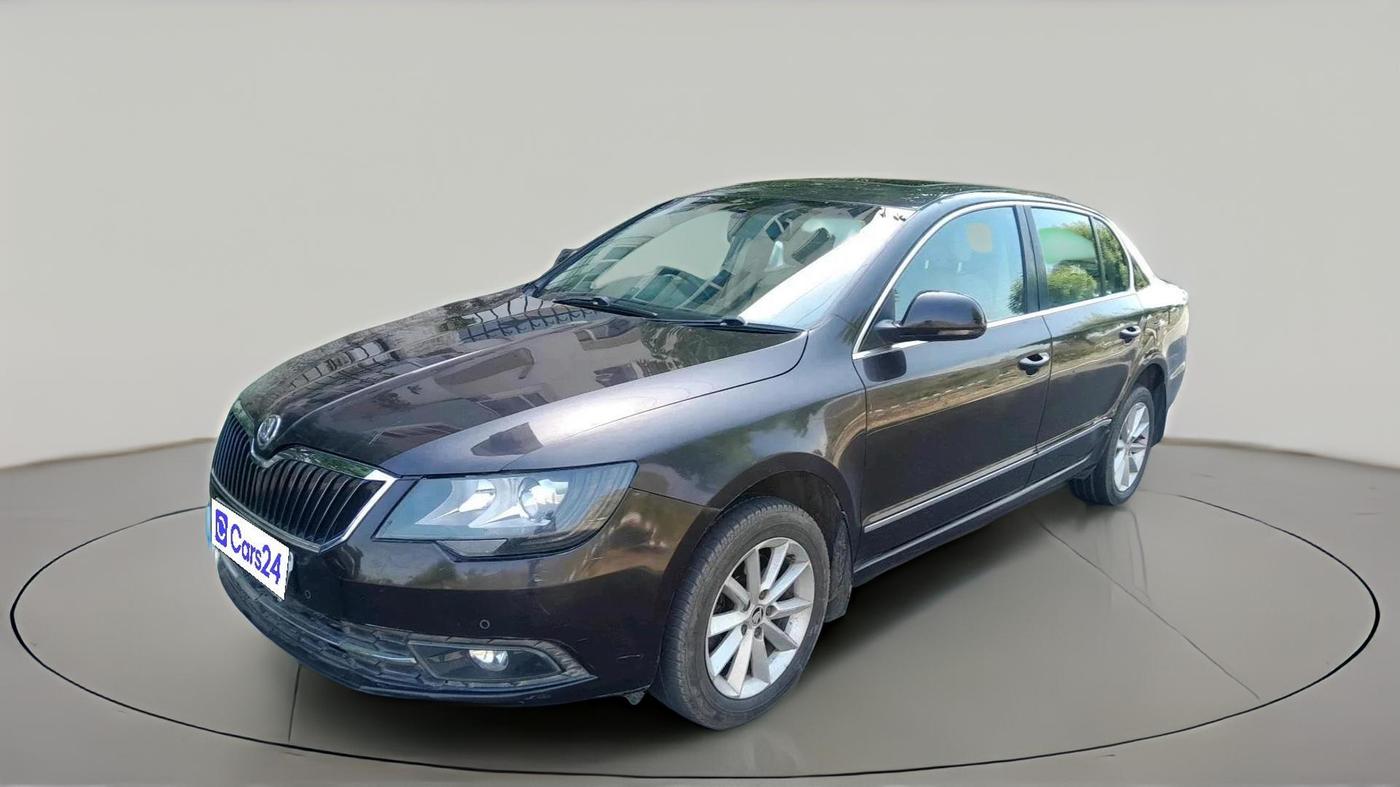 2014 Skoda Superb ELEGANCE 1.8 TSI MT, Petrol, Manual, 75,841 km, exterior