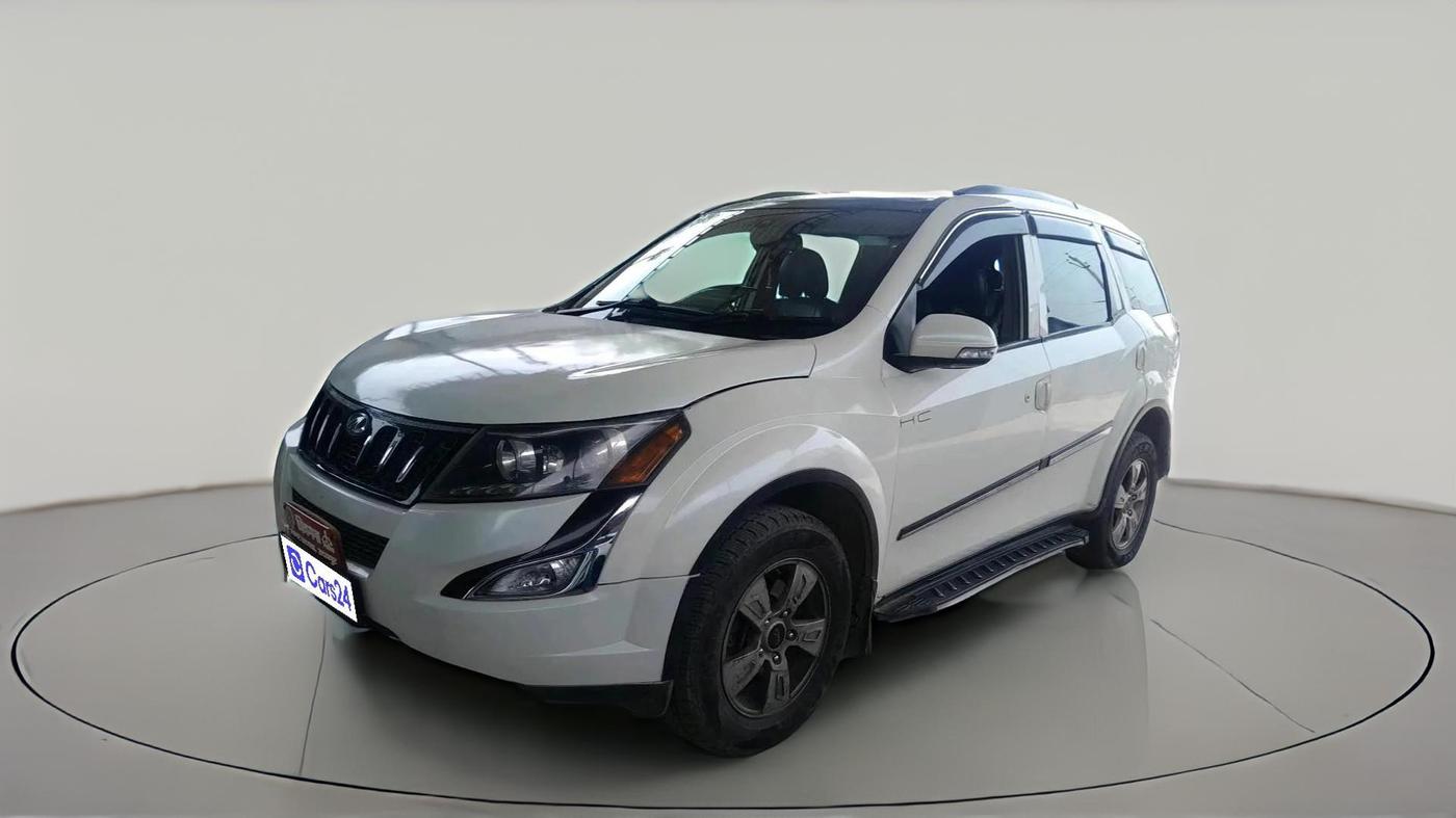 2012 Mahindra XUV500 W8, Diesel, Manual, 1,91,636 km, exterior