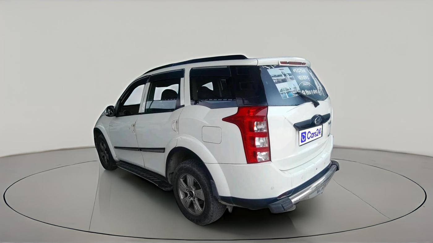 2012 Mahindra XUV500 W8, Diesel, Manual, 1,91,636 km, exterior