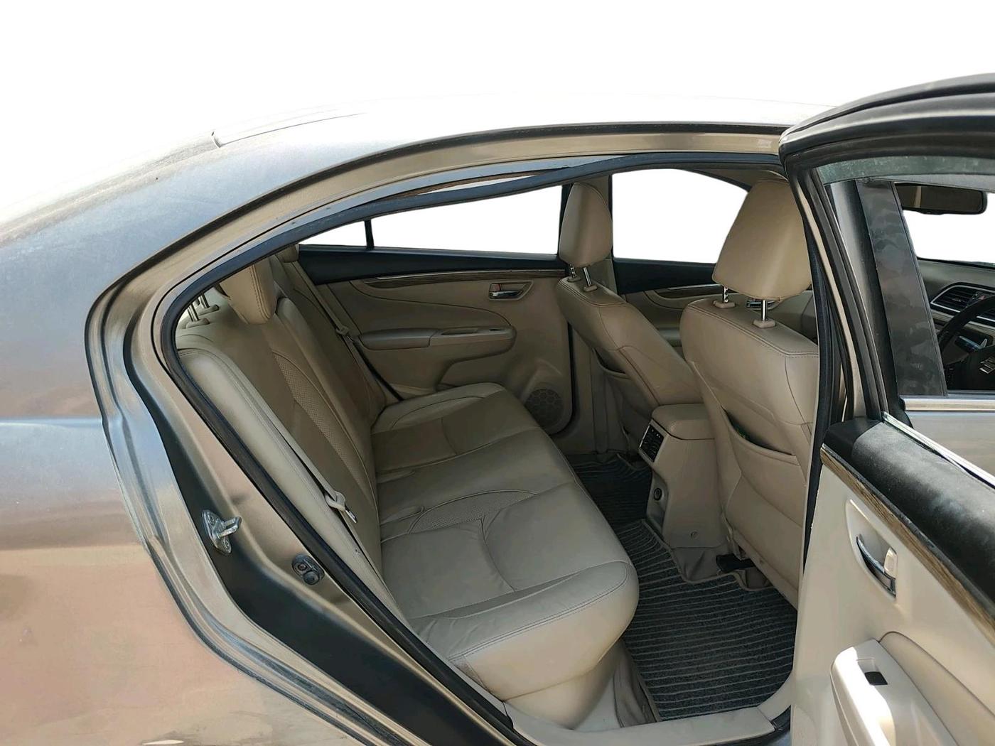 2020 Maruti Ciaz ALPHA 1.5 SHVS PETROL, Petrol, Manual, 1,03,285 km, interior