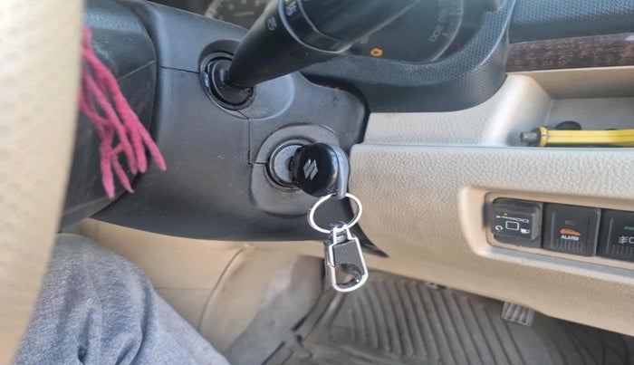 2012 Maruti Swift VXI, CNG, Manual, 96,662 km, interior