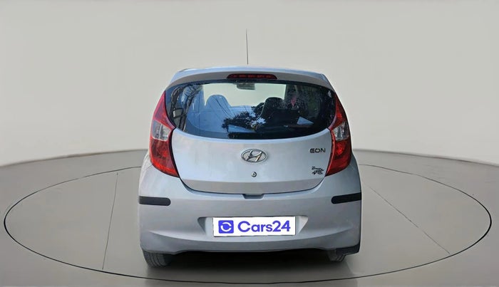 2017 Hyundai Eon MAGNA +, Petrol, Manual, 1,31,827 km, exterior