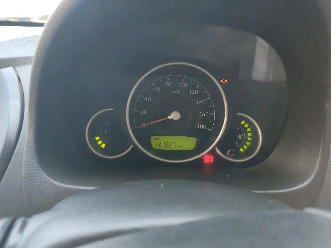 2017 Hyundai Eon MAGNA +, Petrol, Manual, 1,31,827 km, interior