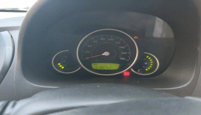 2017 Hyundai Eon MAGNA +, Petrol, Manual, 1,31,827 km, interior