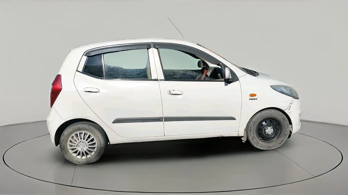 2016 Hyundai i10 ERA 1.1, CNG, Manual, 79,949 km, exterior
