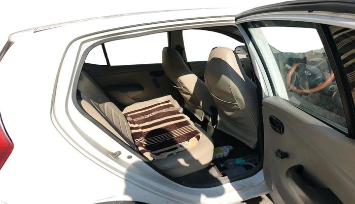 2016 Hyundai i10 ERA 1.1, CNG, Manual, 79,949 km, interior