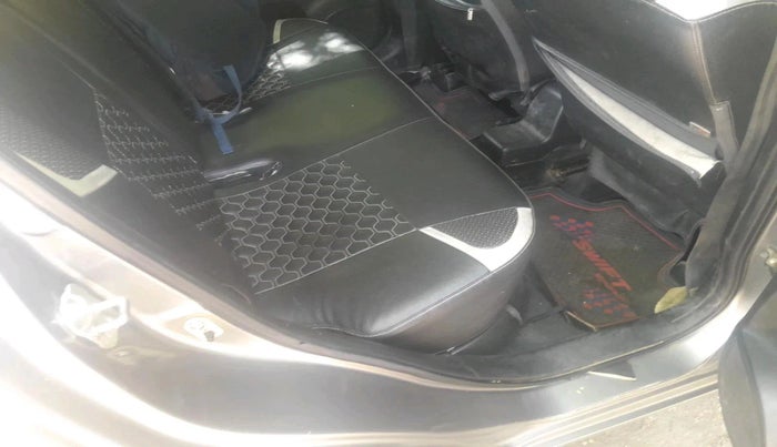 2015 Maruti Swift VDI, Diesel, Manual, 1,69,807 km, interior