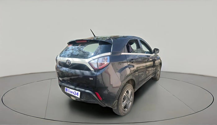 2017 Tata NEXON XM PETROL, Petrol, Manual, 83,854 km, exterior