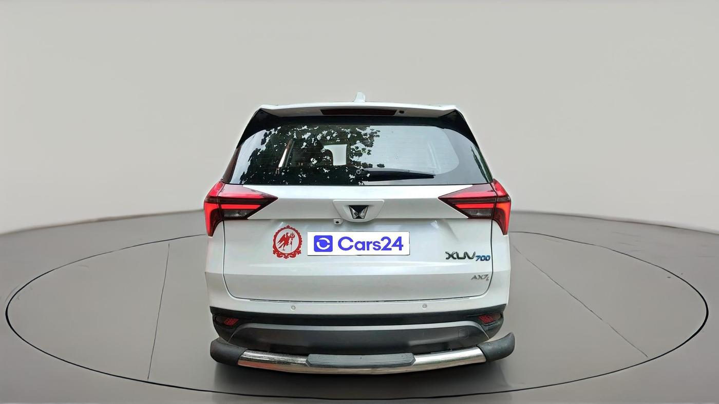 2024 Mahindra XUV700 AX 7 LUXURY P AT 7 STR, Petrol, Automatic, 11,489 km, exterior