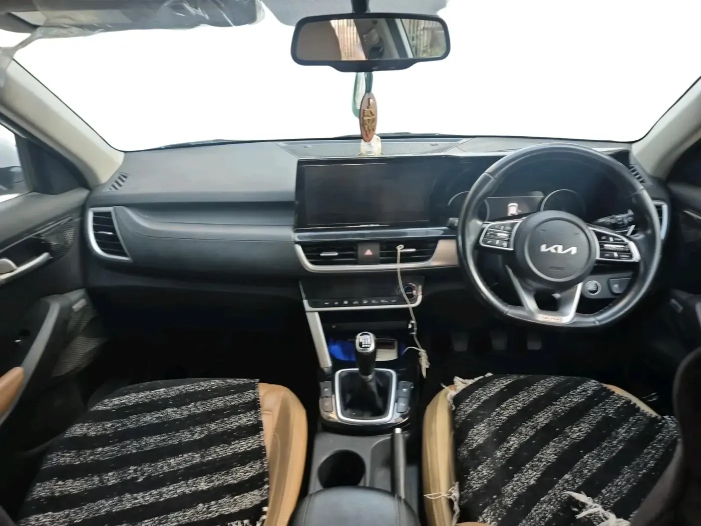 2022 KIA SELTOS HTX PLUS 1.5 DIESEL, Diesel, Manual, 60,769 km, interior
