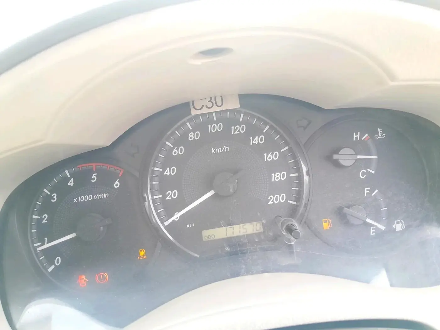 2013 Toyota Innova 2.5 GX 8 STR, Diesel, Manual, 1,71,570 km, interior