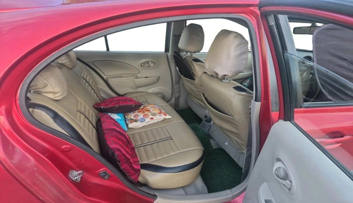 2013 Renault Pulse RXL DIESEL, Diesel, Manual, 96,800 km, interior