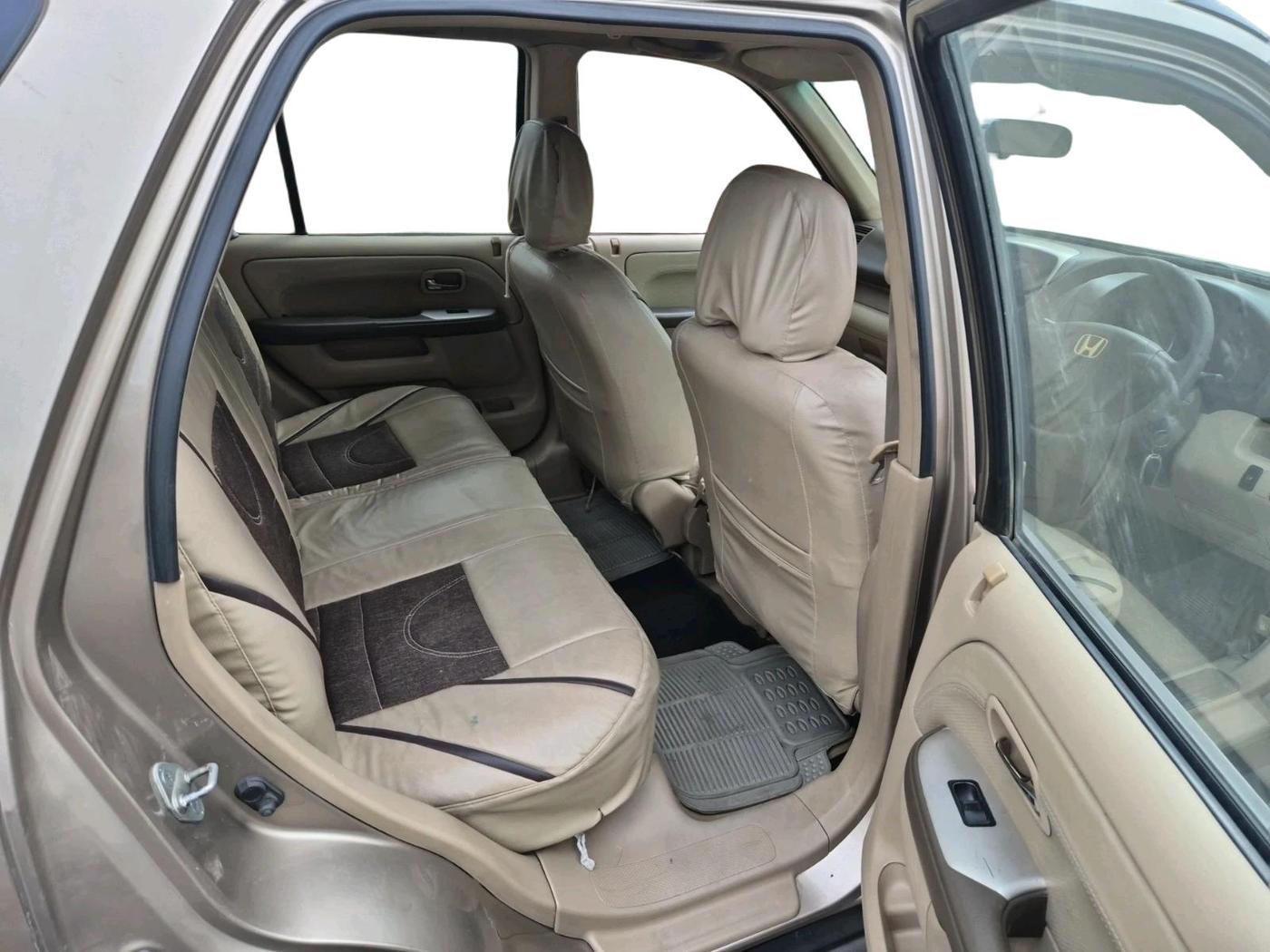 2005 Honda CRV 2.4L 2WD MT, Petrol, Manual, 1,53,671 km, interior