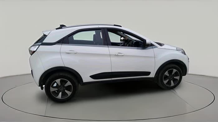 2018 Tata NEXON XZ PLUS DIESEL, Diesel, Manual, 91,772 km, exterior