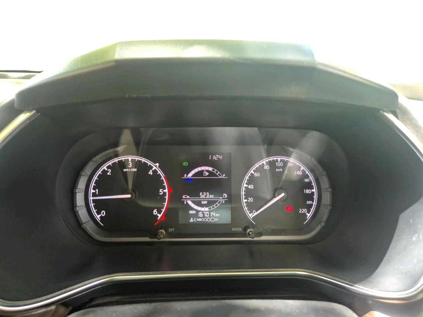 2020 Tata Harrier XT 2.0L KRYOTEC, Diesel, Manual, 1,67,014 km, interior
