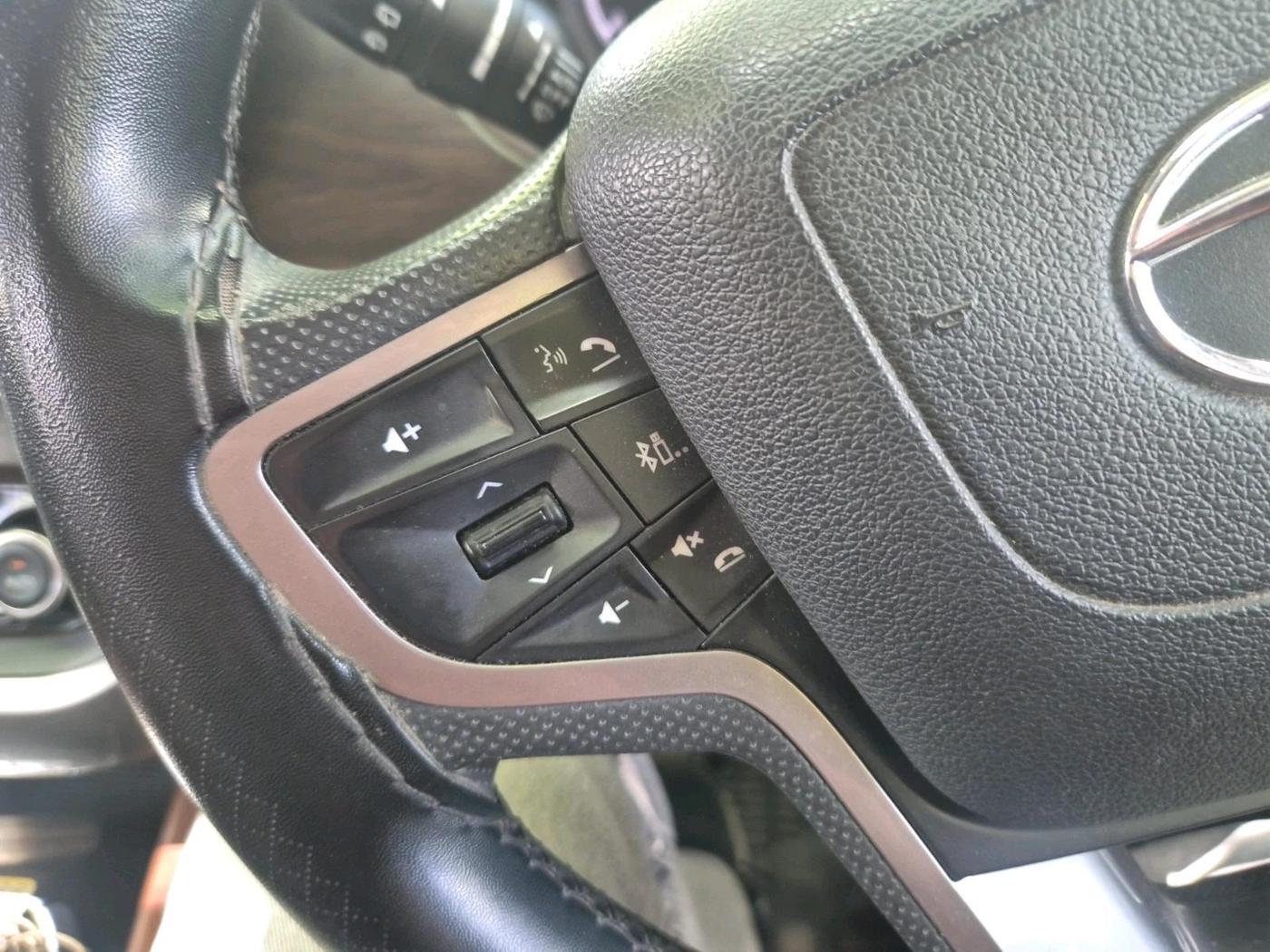 2020 Tata Harrier XT 2.0L KRYOTEC, Diesel, Manual, 1,67,014 km, interior