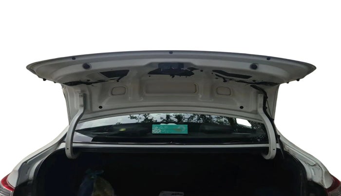 2017 Hyundai Xcent SX 1.2 CRDI (O), Diesel, Manual, 84,827 km, exterior