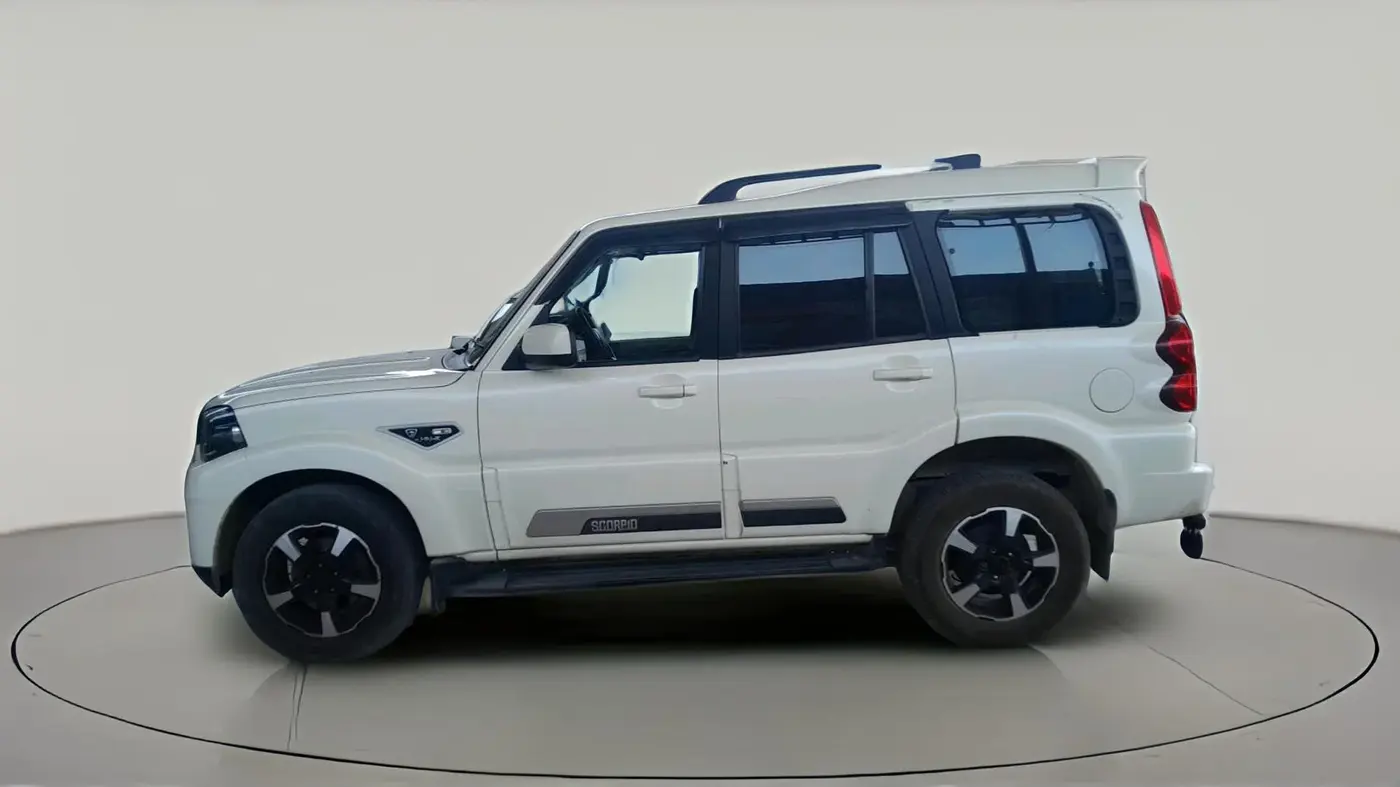 2023 Mahindra SCORPIO CLASSIC S11 7STR, Diesel, Manual, 48,578 km, exterior