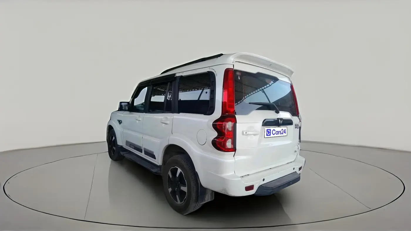2023 Mahindra SCORPIO CLASSIC S11 7STR, Diesel, Manual, 48,578 km, exterior